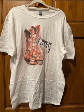NWOT! Sz xl White Graphic Tee with Floral Cowboy Boots "Keep It Classy"
